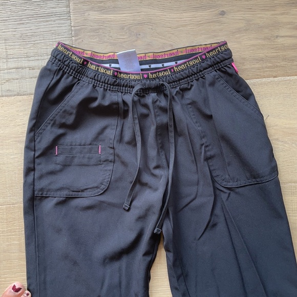 Heartsoul black scrub pants - Picture 2 of 4